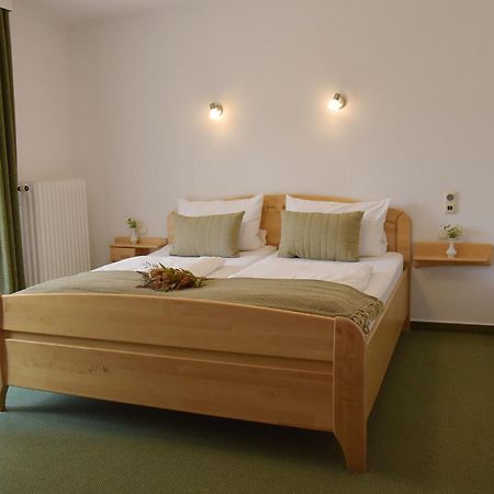 Pension Haus Bambi Mölln Esterno foto